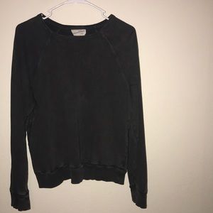 Universal thread sweater